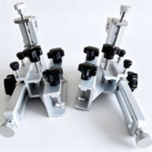 Aluminum Screen Frame Clamp with Star Knobs Aluminum Screen Frame Clamp with Star Knobs